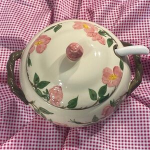 Large Pedestal Soup Tureen USA STAMP Desert Rose Franciscan
